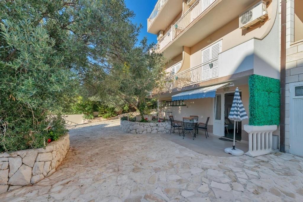 Apartments Miranda Sea & Nature Makarska Buitenkant foto